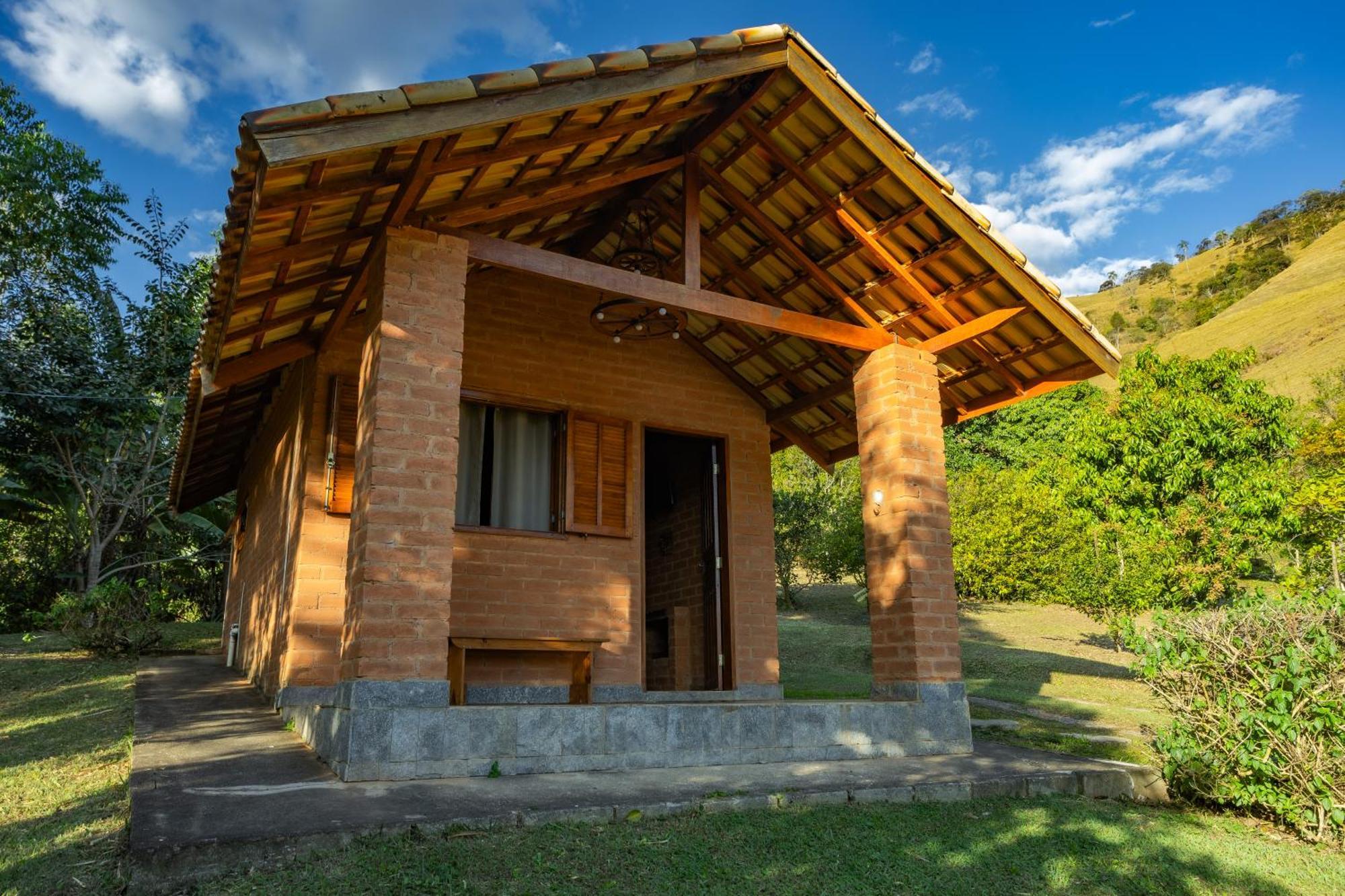 Pousada Lua Bonita São Bento do Sapucaí Extérieur photo